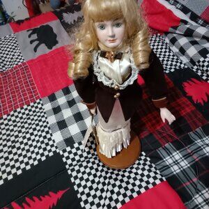 Victoria doll